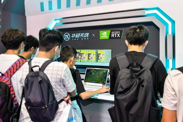 全系搭载NVIDIA显卡 华硕强力机型带来震撼游戏体验