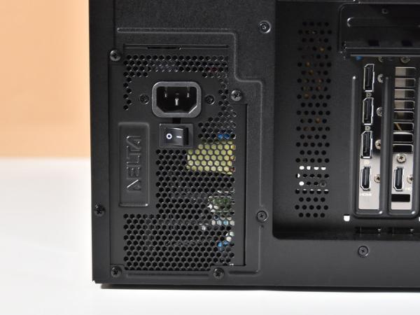ROG光魔G35评测：卡皇助阵，新世代游戏痛快玩！