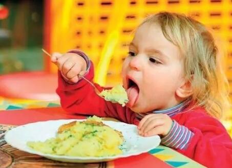 宝宝过春节▲宝宝过春节要注意什么 这些事项要注意