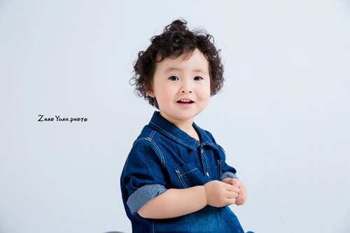 【】一岁以下宝宝别喝果汁 否则后果很严重！