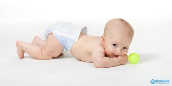 2-4个月宝宝身体和能力发育指标，来看看你家宝宝达到了吗？