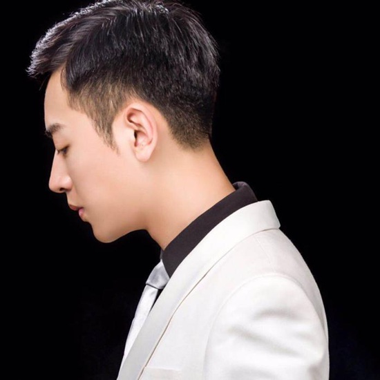 白浩新歌欲揽看客唱尽热门网红集锦