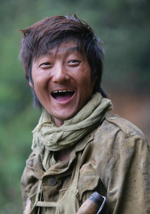 曾因和董洁热吻爬上热搜的王大治多年后升级当爹妻子曝光