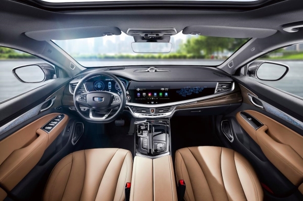 68万—19.98万元 博瑞ge上市开启吉利新能源时代