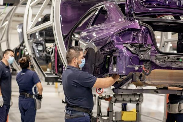 全新宝马2系Coupe量产下线 未来将由墨西哥工厂生产