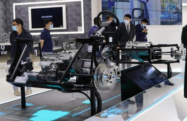 加速智能化转型，长城汽车蜂巢智能转向总部落户苏州吴江