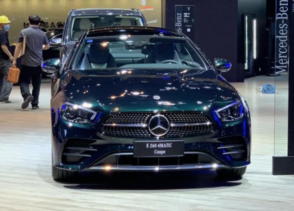 2021广州车展探馆：C 260 L运动四驱版/E Coupe实车亮相