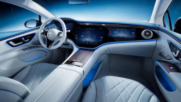奔驰EQS正式上市 售价107.96-151.86万元