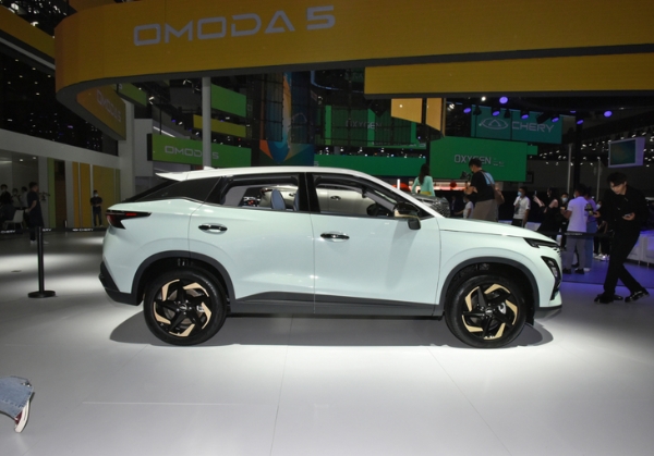 奇瑞OMODA 5正式下线 预计售价11-15万元 第二季度上市