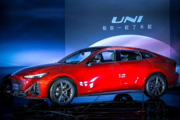 长安UNI-V推2.0T车型 将6月内正式上市