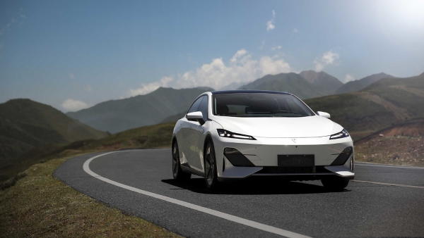 首款国产氢燃料轿车上市，氢燃料乘用车商业化提速？