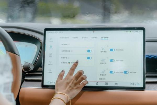 让车辆成为更懂你的智能伙伴 比亚迪汉家族OTA都升级了什么
