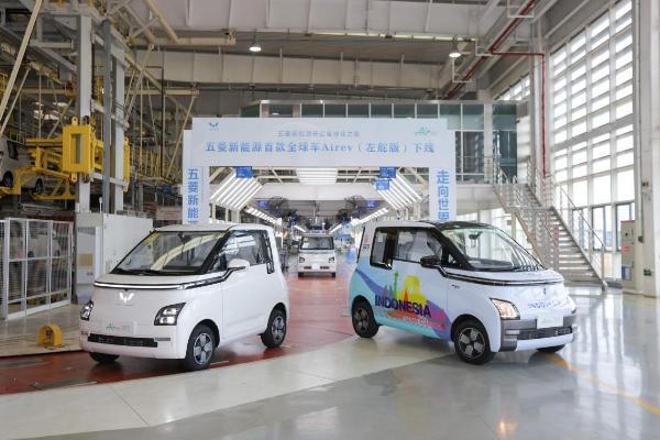五菱新能源首款全球车Air ev左舵版正式下线！国内即将上市！