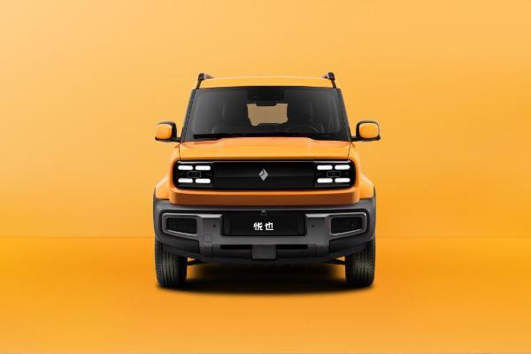 五菱首款纯电SUV公告图正式发布，新车命名为“宝骏悦也”