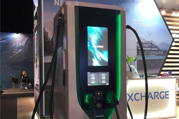 智充科技推出新款智能直流充电器C7 快充功率高达420 kW