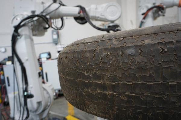 弗吉尼亚理工大学利用3D打印技术翻新轮胎 以用于商用卡车