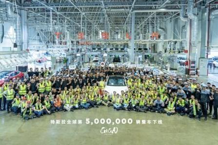 特斯拉全球第500万辆整车下线！是来自上海超级工厂的Model 3焕新版！