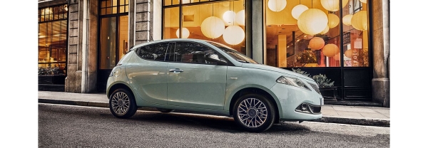 蓝旗亚发布电动版Ypsilon，引领Stellantis欧洲扩张