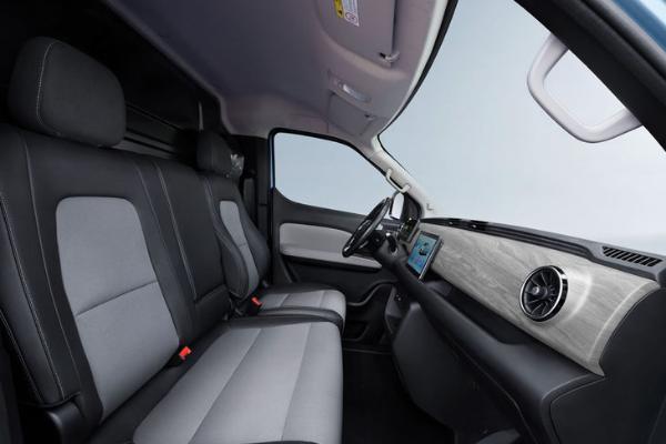 瑞驰EC75正式上市 售价16.58-17.58万元