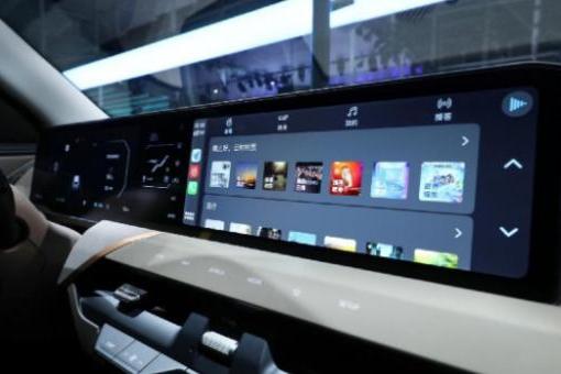 新能源家用轿车推荐 15万价位起亚EV5成优选