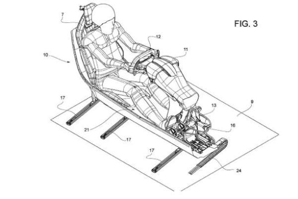 法拉利申请带三个踏板的可调节驾驶舱专利