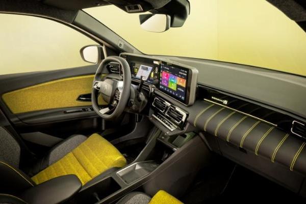 雷诺发布雷诺5电动汽车，2.5万欧元起售