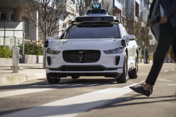 Waymo宣布将在奥斯汀为员工提供无人驾驶出租车服务
