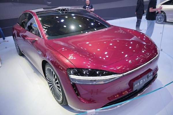 华为享界S9北京车展首发亮相，豪华之极对标奔驰S，最早或7月上市！