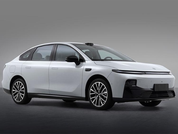 1400x1050_autohomecar__ChxoHmf_ua-AKlzOADzFRkkjYsw380.png