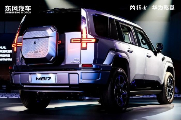 预售价32.99万起！“智能越野第一车”勐士M817奏响智野双“交响”