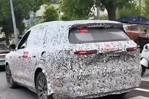 问界M8缩小版？新款问界M7谍照曝光，预计9月上市