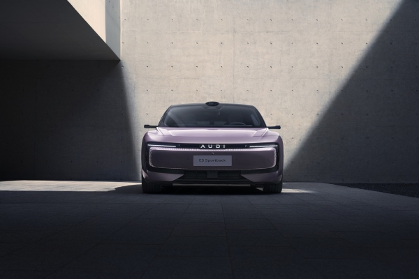奥迪 E5 Sportback开启首批车主交付
