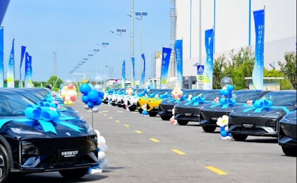 坚守用户第一,深蓝S0730万辆再启全球新章