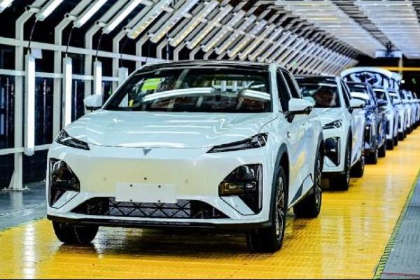 坚守用户第一，深蓝S07 30万辆再启全球新章