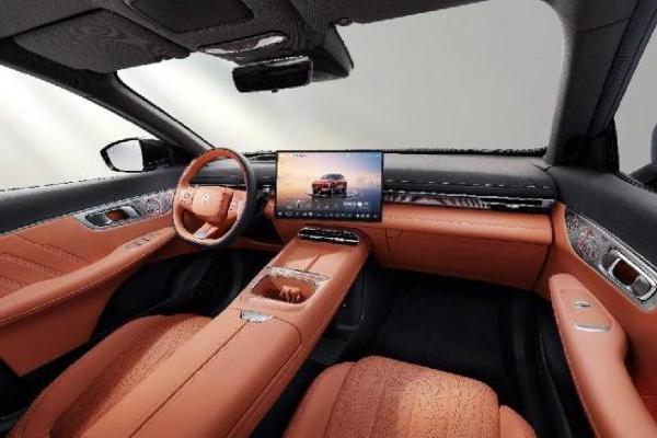 坚守用户第一，深蓝S07 30万辆再启全球新章