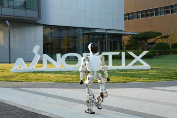 价格破万，人形机器人真的“平民化”了？