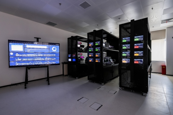 首个海外研发中心落地上海，保时捷再加码中国市场