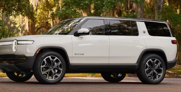 对标马斯克！Rivian为CEO定制46亿美元十年天价薪酬合约
