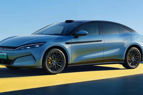 11月新能源汽车零售排名，比亚迪排第一，小米仅落后赛力斯1位