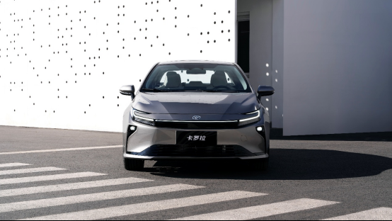 售价9.9万元起，全新智混卡罗拉焕新上市