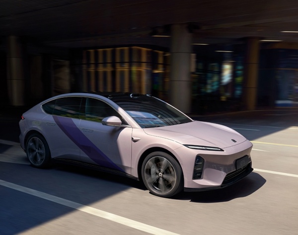 新款蔚来ET5/ET5T远空套装限定车型将12月16日亮相