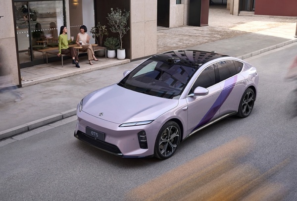 新款蔚来ET5/ET5T远空套装限定车型将12月16日亮相