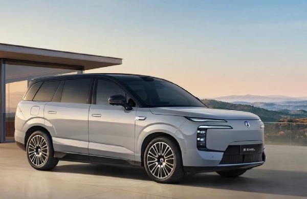 从“技术突围”到“价值引领”腾势、方程豹助力比亚迪解锁“高端化”密码