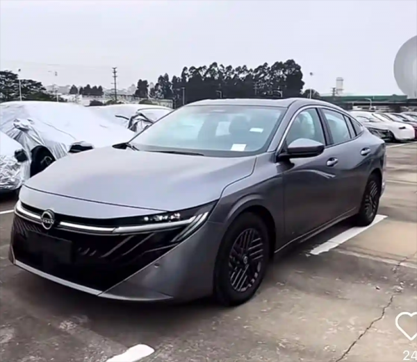 东风日产全新轩逸实车曝光 延续海外版造型