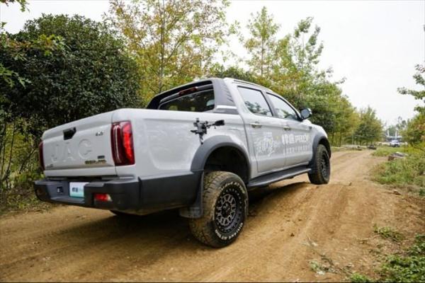 全能电混皮卡悍途PHEV，定义奢野新方式