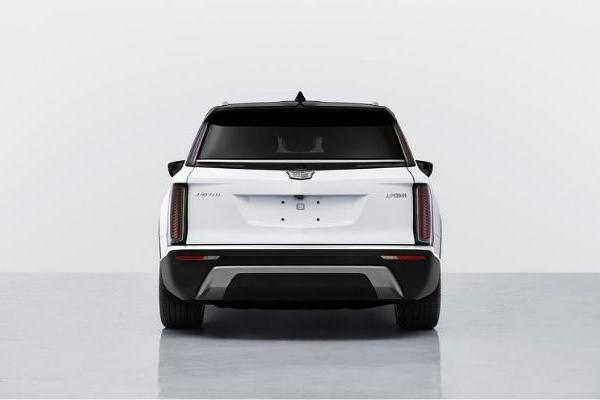 纯电mini凯雷德要国产？裸车3.2吨，零百4秒！