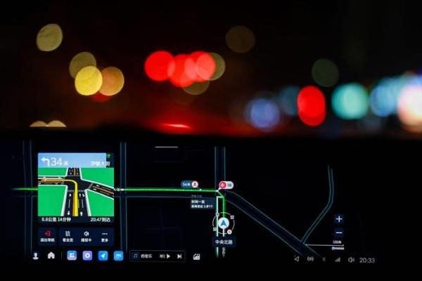 世纪大和解？凯迪拉克与高德官宣合作，还要做一份新路书