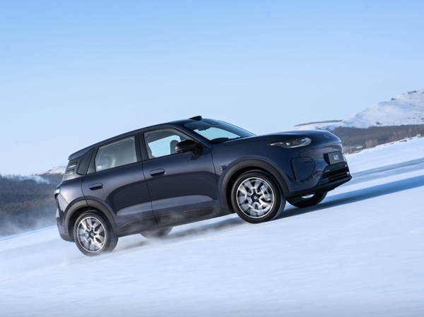 零跑A10续航信息曝光 将一季度上市