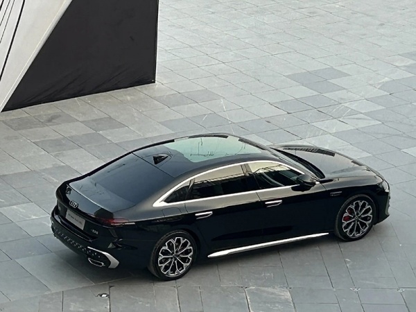 全新奥迪A6L开启预售 先享礼遇价32.3-43.6万