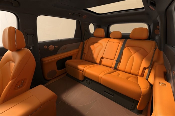 25.98万元起！智己LS8震撼开启预售